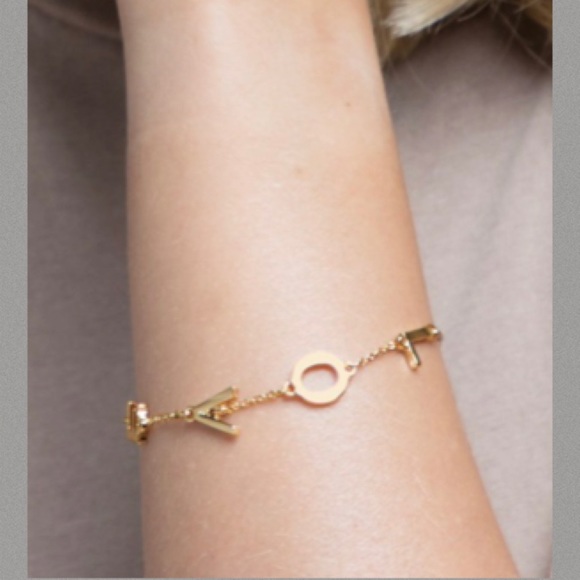 “love” Gold Tone Letter Bracelet - Picture 2 of 5